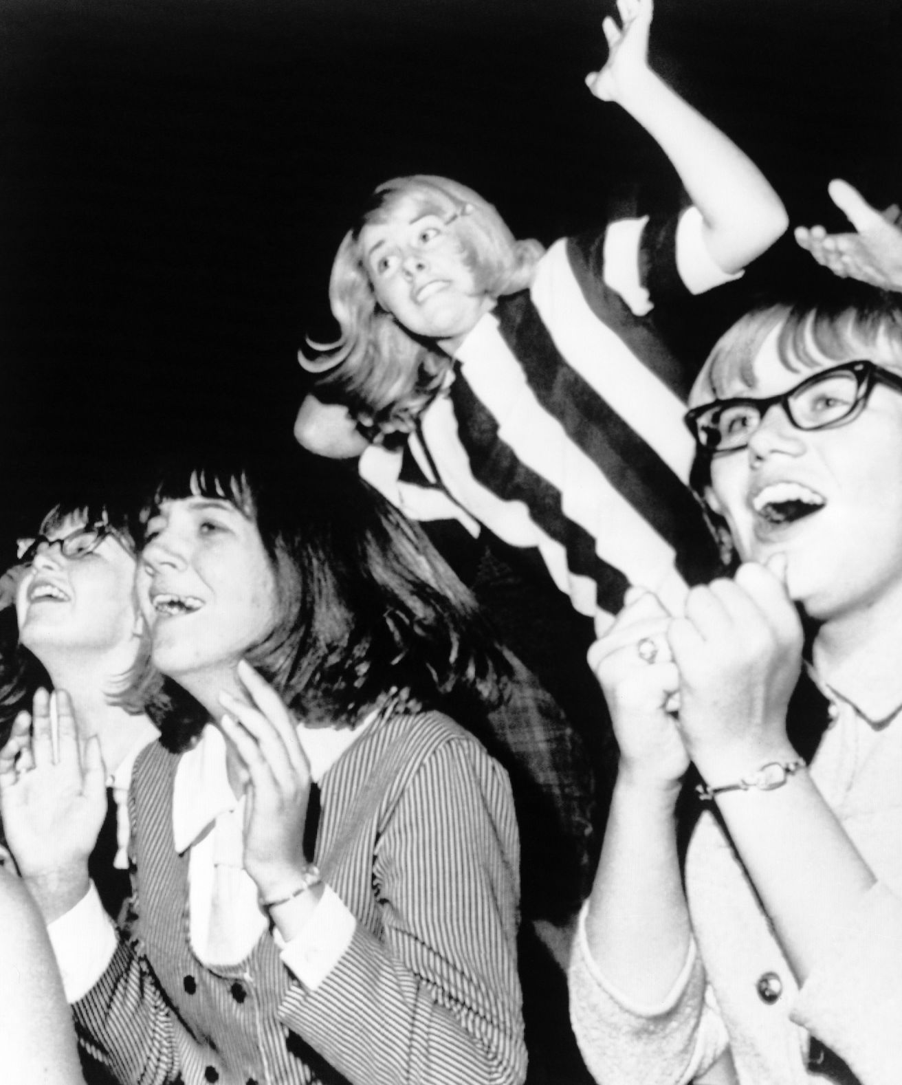 Milwaukee Beatle Fans - 1964